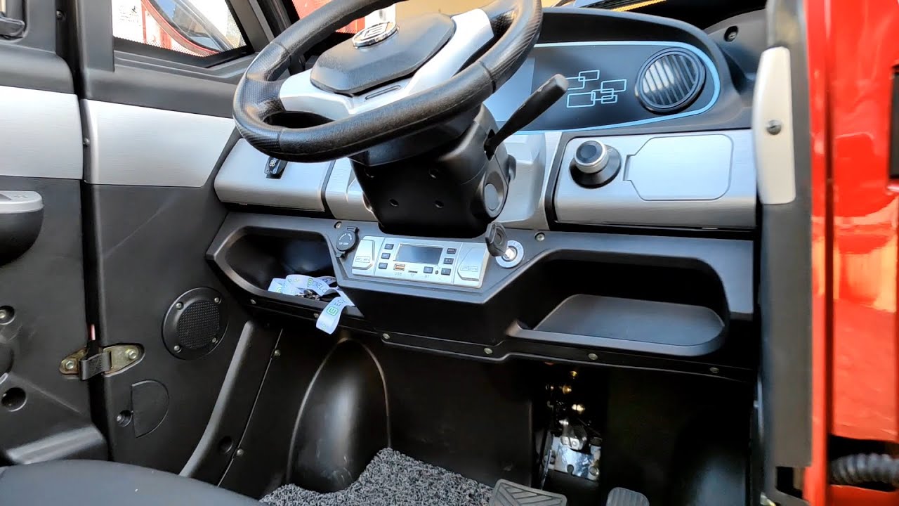 Kabinenroller NELO 4.1 Radio, Zündschloss ausbauen, www.powerboard-dealer.de