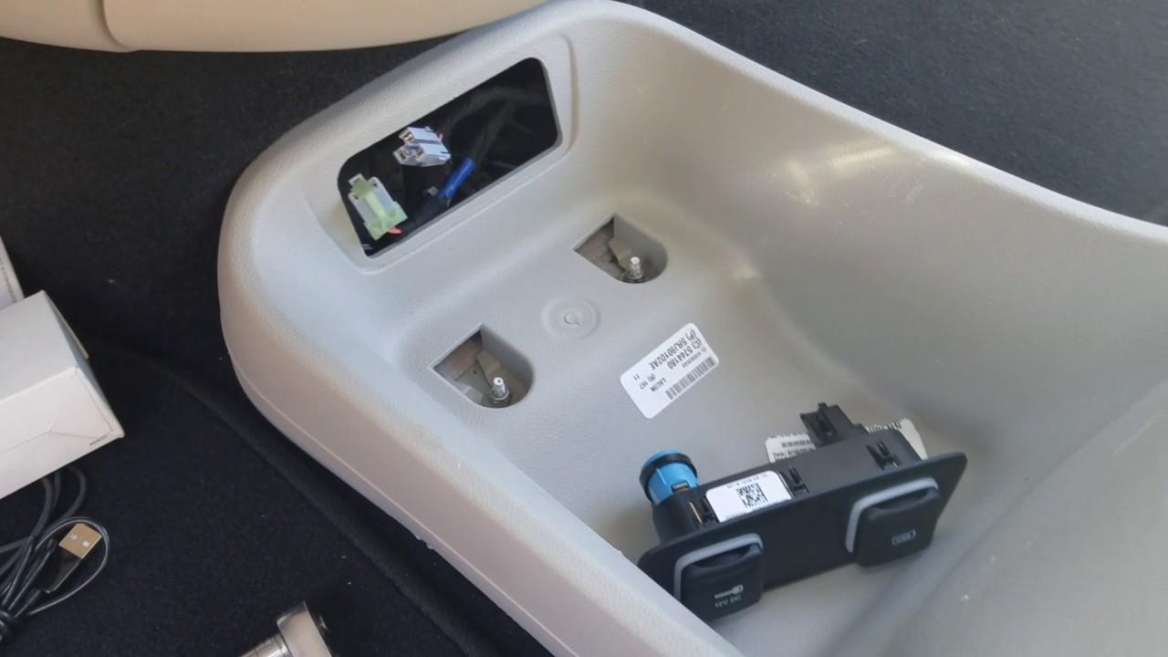 Changing center console on 2017 Crysler Pacifica