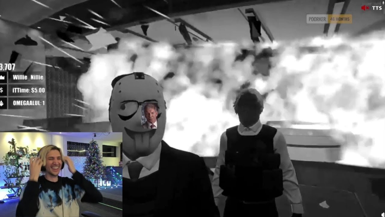 xQc Reacts to his Best NoPixel Moments