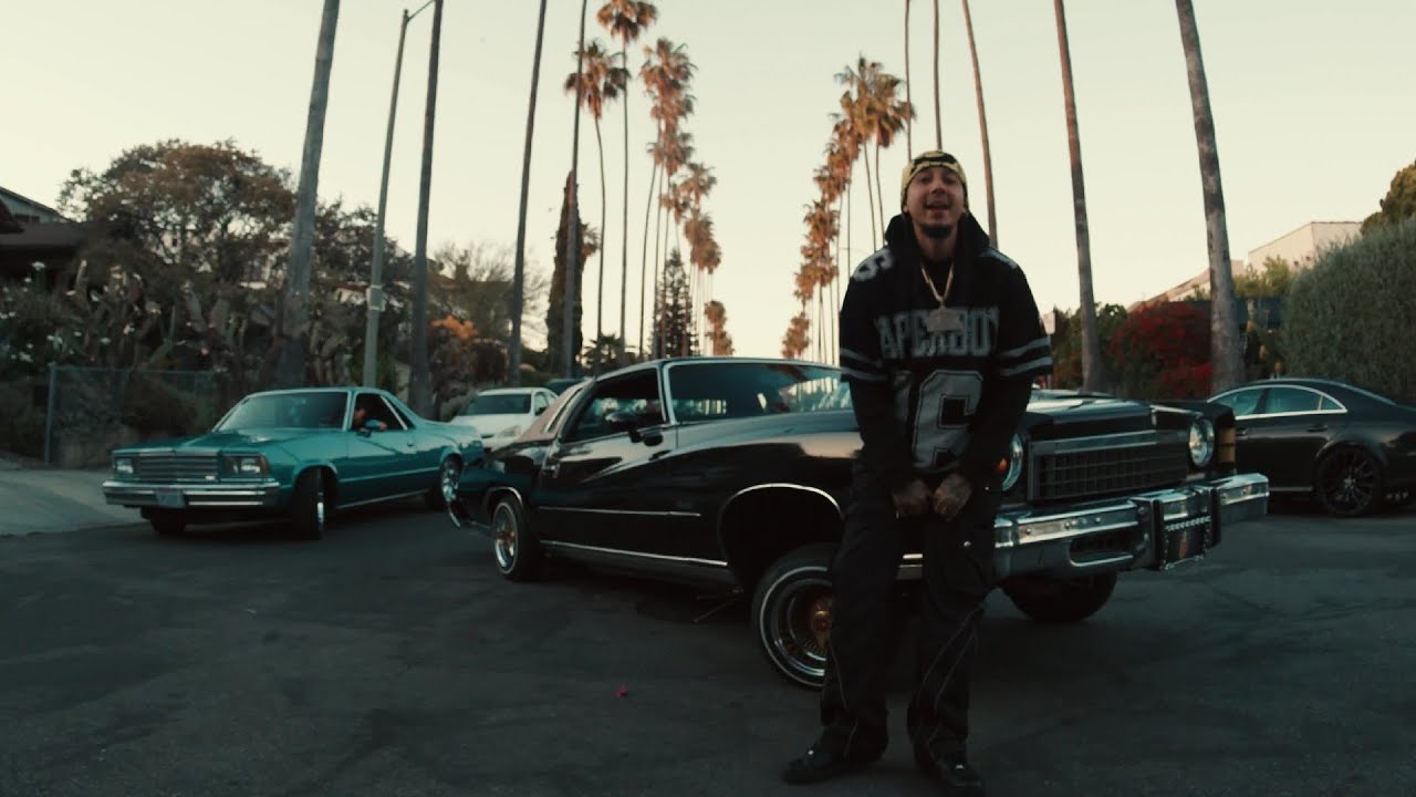 YeloHill - Back That Azz Up (Freestyle)