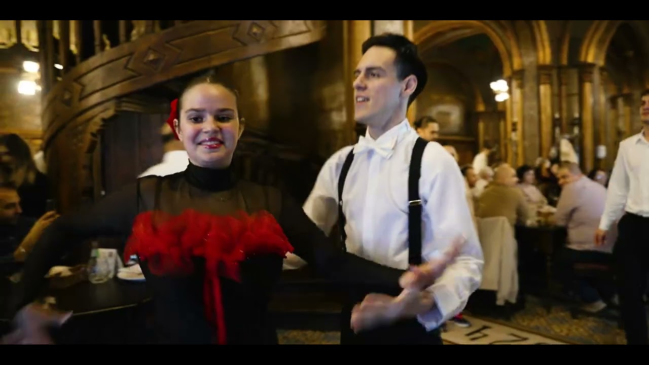 Caru' cu bere - Un restaurant cu poveste...