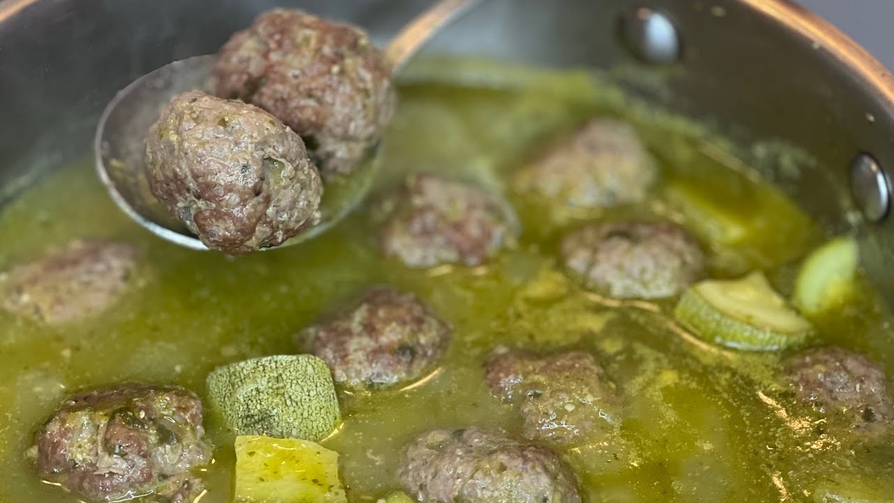 Las albóndigas más DELICIOSAS en SALSA VERDE😍