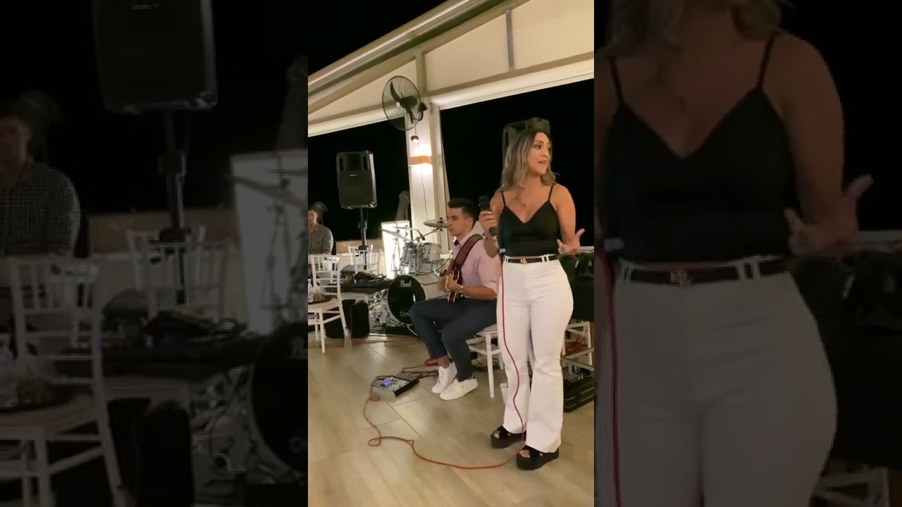 Νάνσυ Σαραβάκου Καρακώστας σε βάπτιση 2022