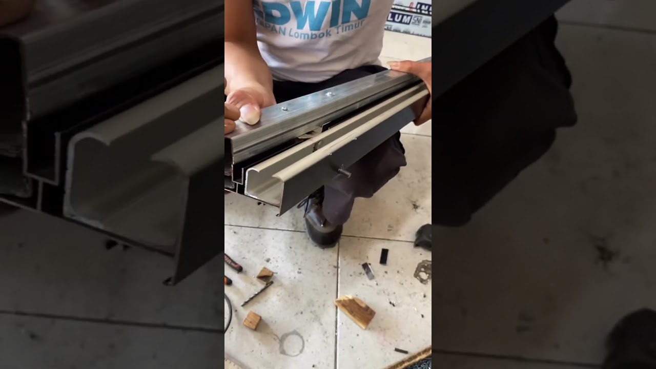 Cara merakit rel atas pintu sliding swing aluminium