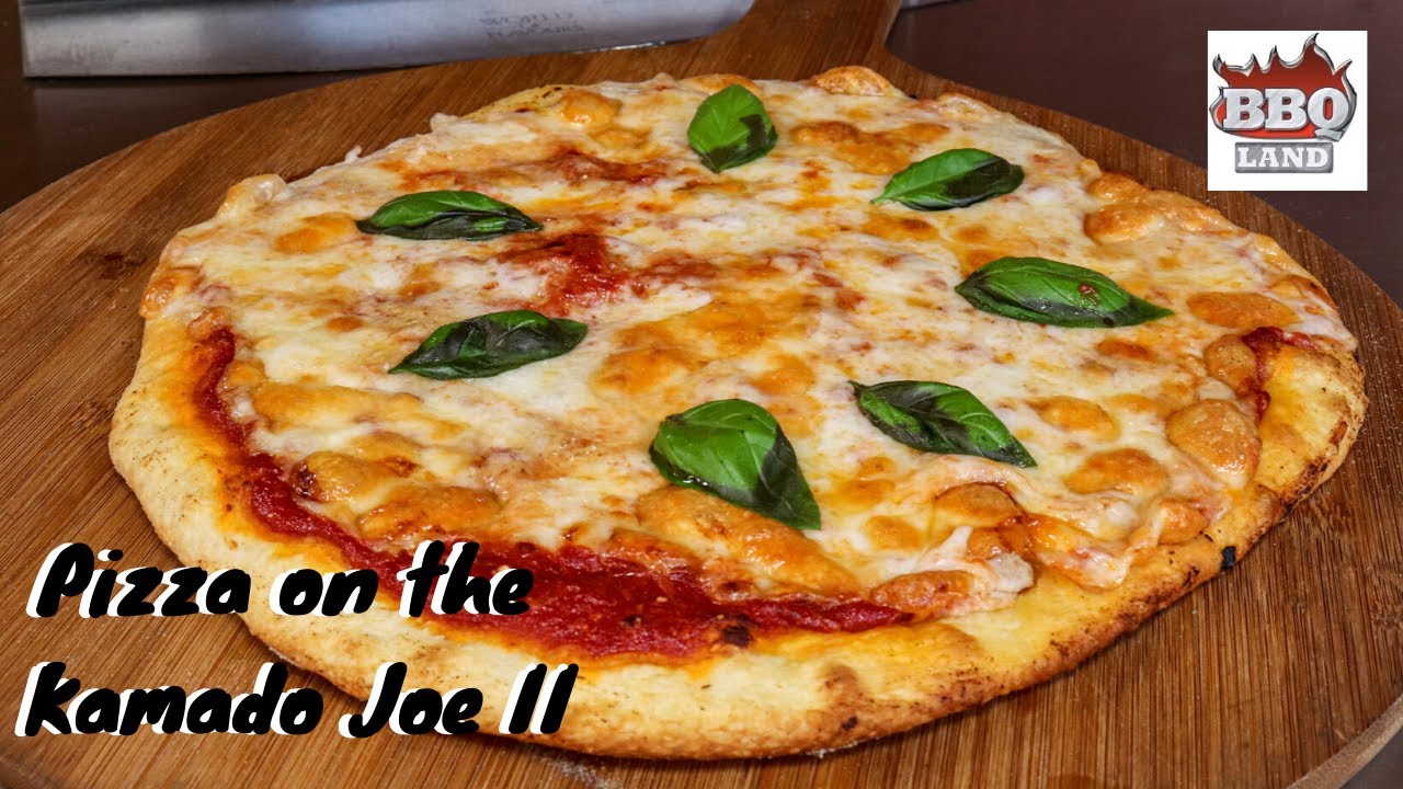 How to cook pizzas on the Kamado Joe Classic 2 - Homemade pizzas