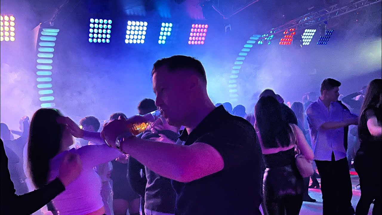 A Nightlife Tour from Bar Street, Krakow, Friday Night 🎉 December 2023, Prices, Scams, Clubs..
