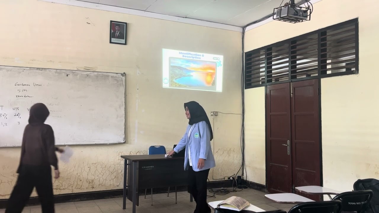 VIDEO PENGAJARAN DESCRIPTIVE TEXT