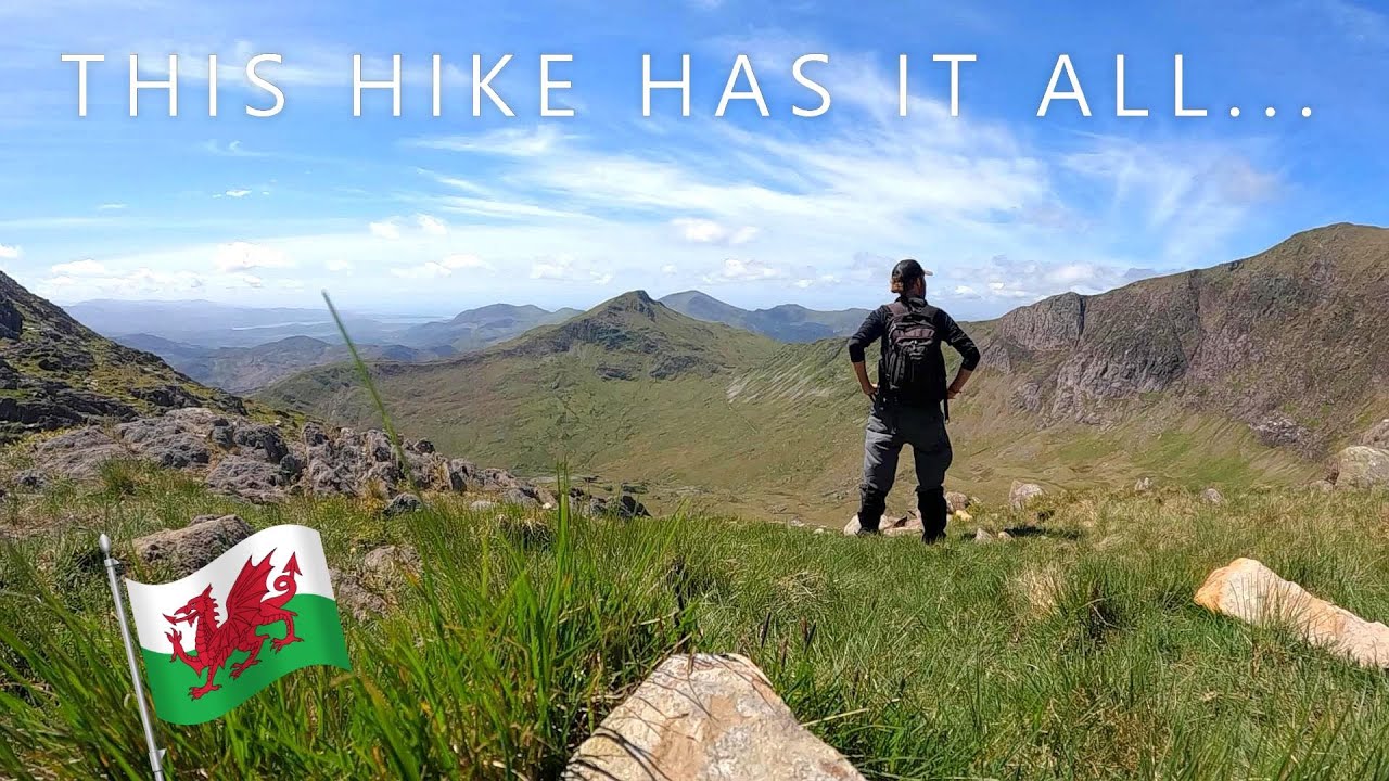 🏴󠁧󠁢󠁷󠁬󠁳󠁿 The BEST WALK in Wales? 🤔 Watkins Path / Solo Hiking in Snowdonia 🚶🏼❤️