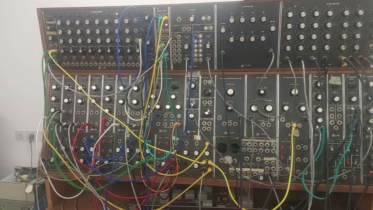 Lab view of Ashmedai Variations for R. A. Moog iic