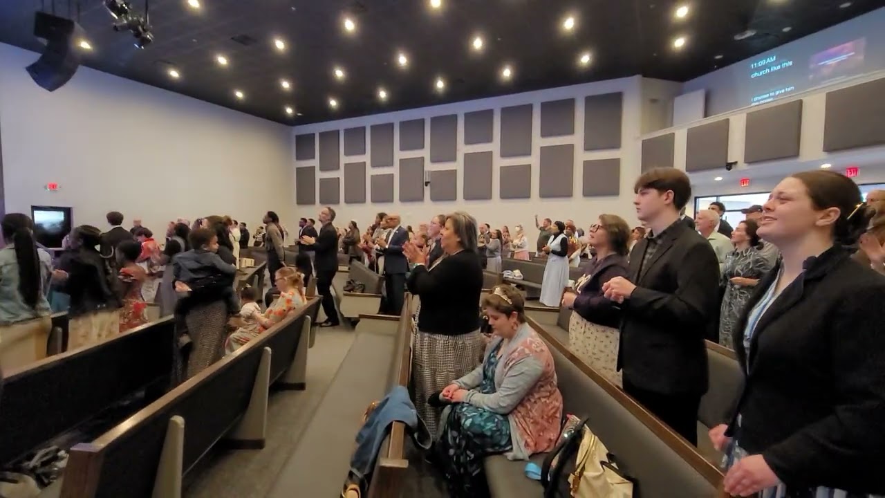 Morning service at Victory Life Church 