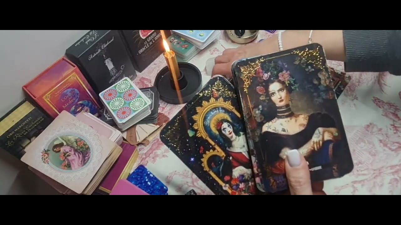 QUI PENSE À VOUS ? 🤔 3 CHOIX 🐝⏰️☕️🔮💌😉