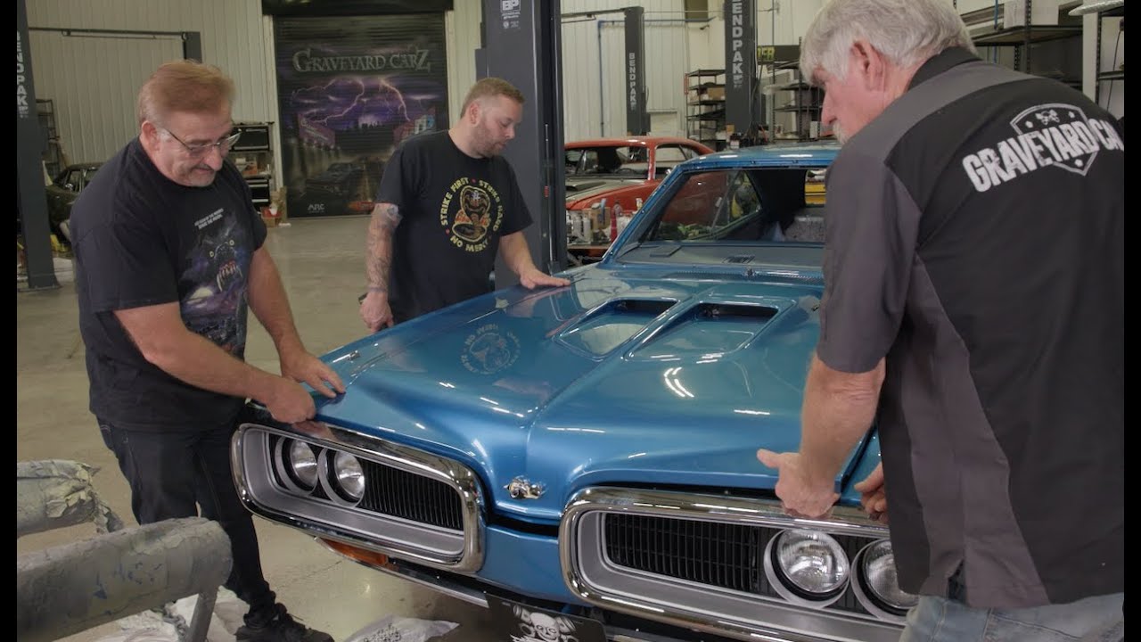 ***NEW NEW NEW NEW EPISODE*** FLIGHT OF THE SUPER BEE AND THE UNITED STATES MARINE!
