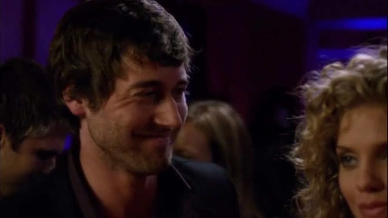 90210 Naomi & Ryan club scene 1x1 Ryan Eggold, AnnaLynne McCord