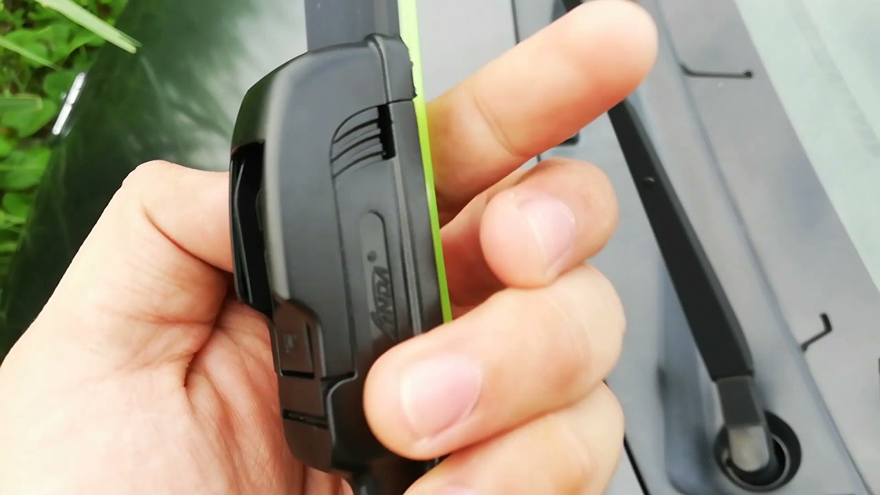 How to replace wiper blade on toyota wigo 2016 model | Anda Brand | Banana Type