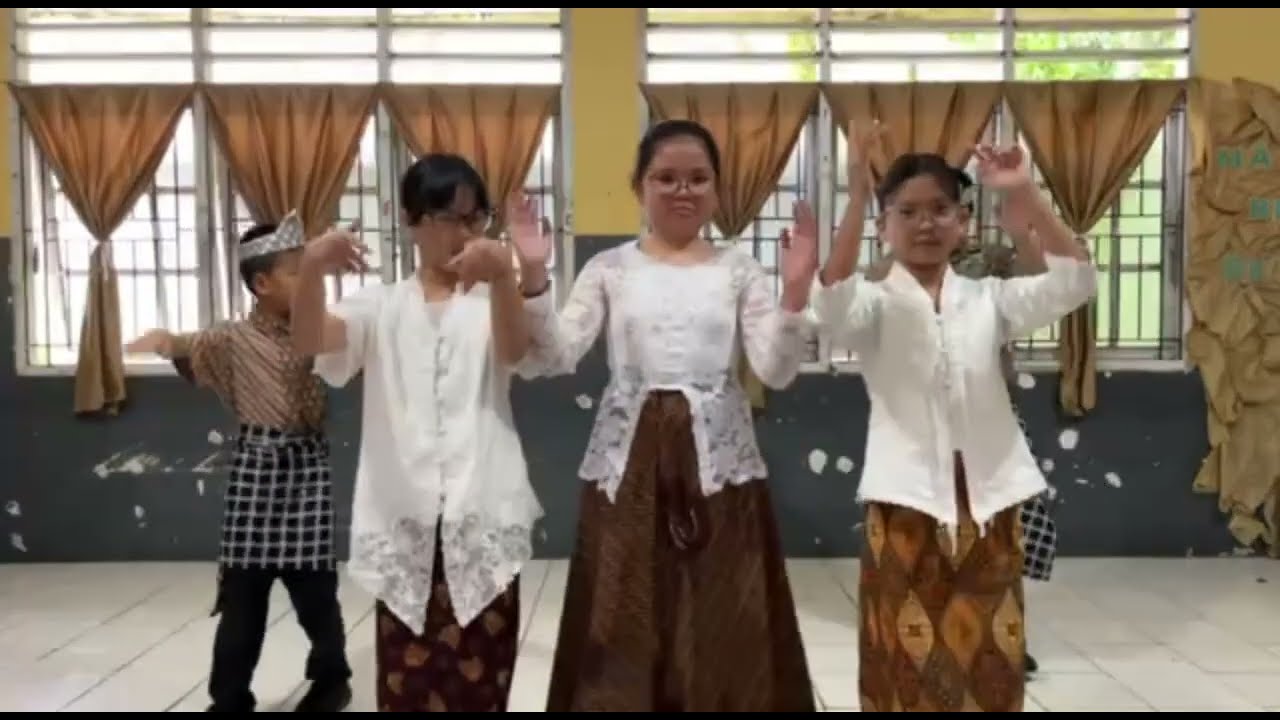 Tari Kreasi (4A): Gundul Pacul