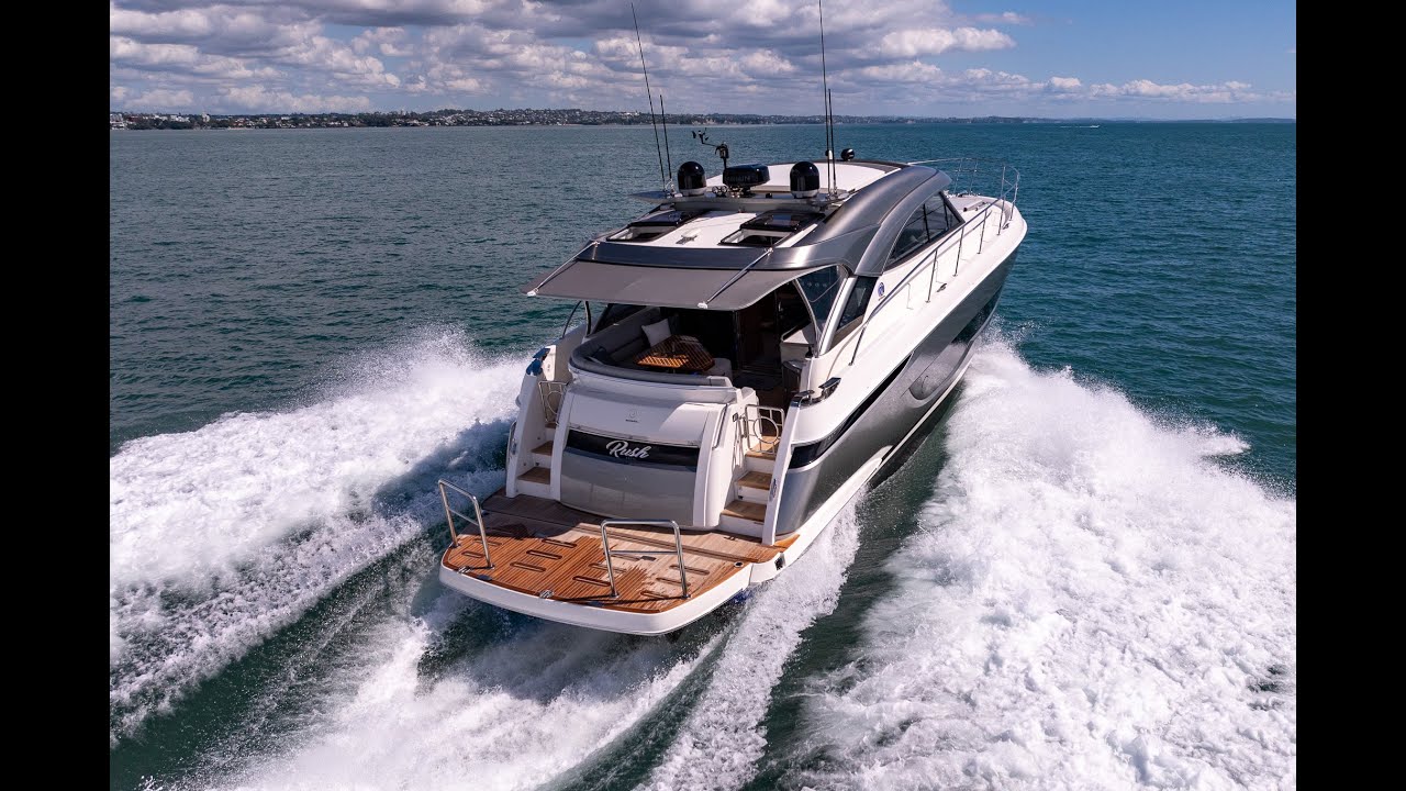 2024 Riviera 4600 Sport Yacht
