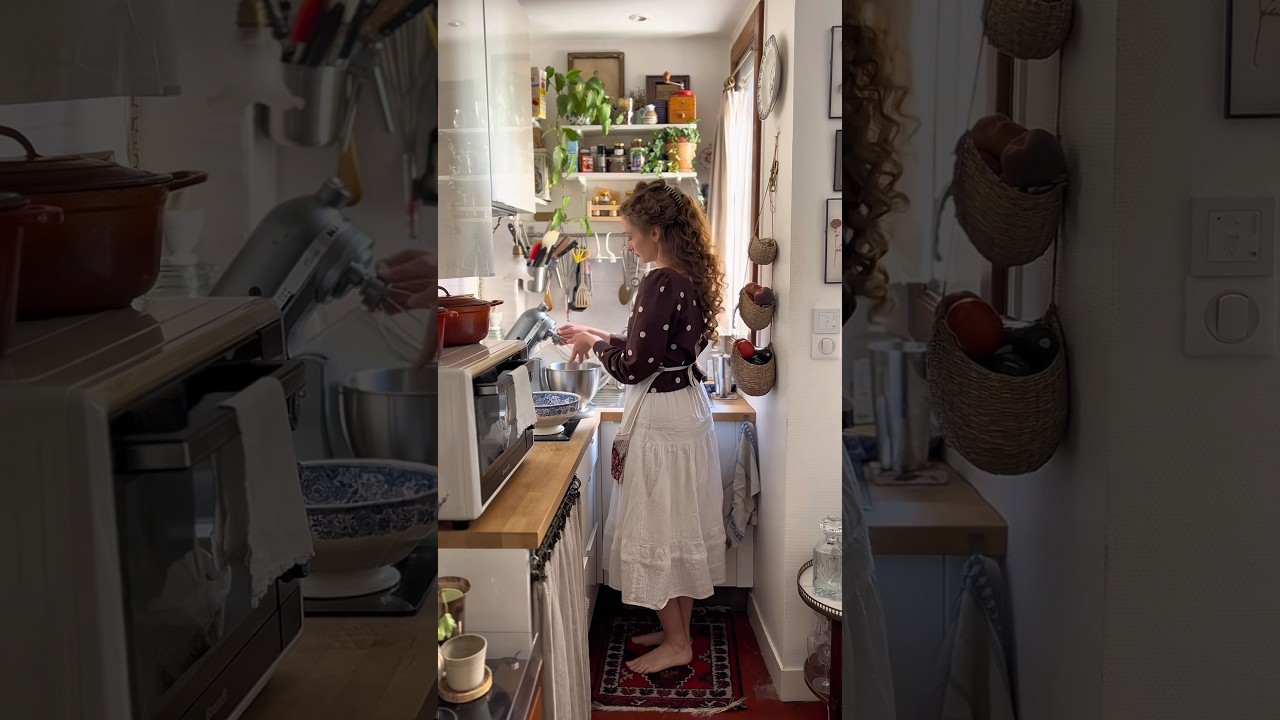 Baking in my tiny Parisian kitchen 💕 #paris #chef #chocolate #kitchen #recipe