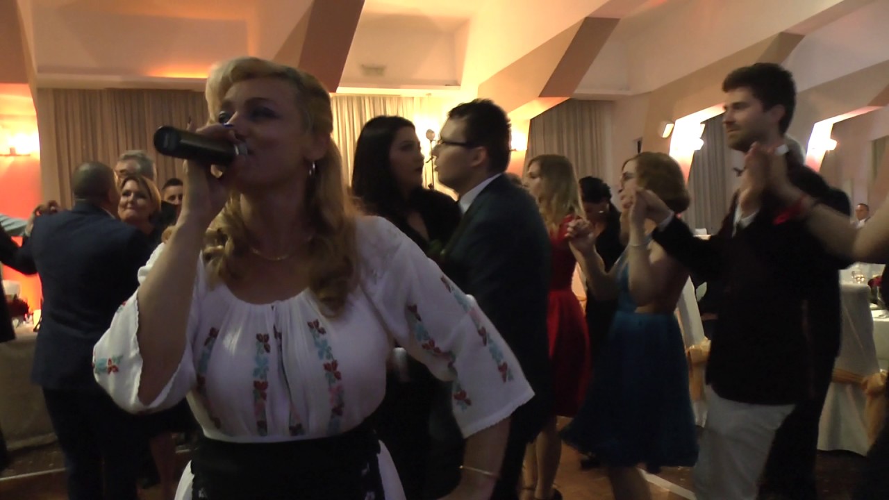 Eliza Petroianu Group (Blackligth Band) - Eu beau vinul cu borcanul