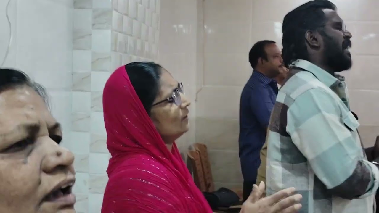 சன்டை  ஆராதனை