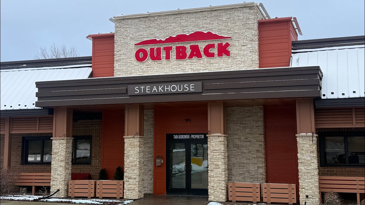 OUTBACK STEAKHOUSE IN BLOOMINGDALE, IL