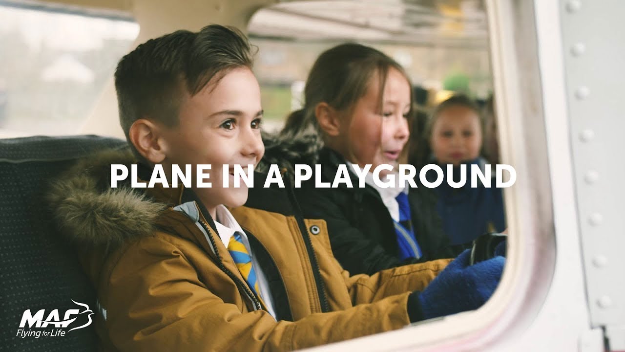 Plane in a Playground - Hadlow Primary School - Nov 2018