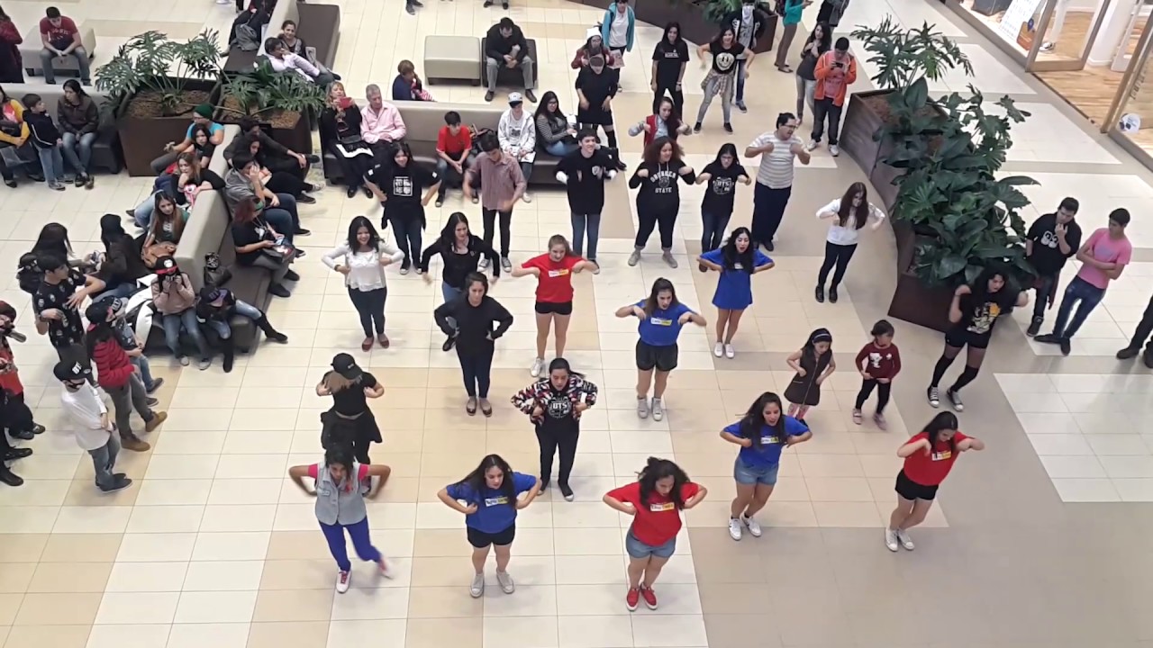 FlashMob K-POP Paraguay 2017 (Shopping Paseo La Galería)