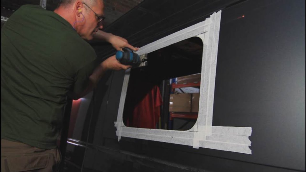 Einbau Seitenfenster Carbest RW Van