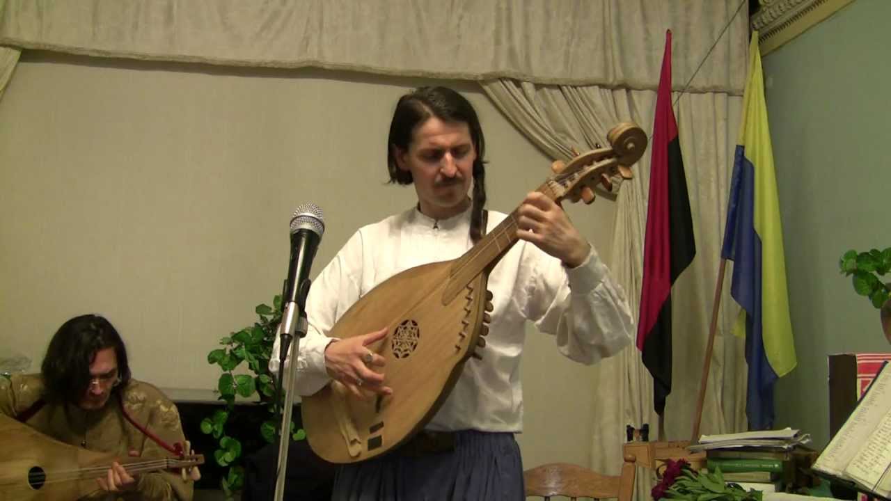 Хорея Козацька - У полі