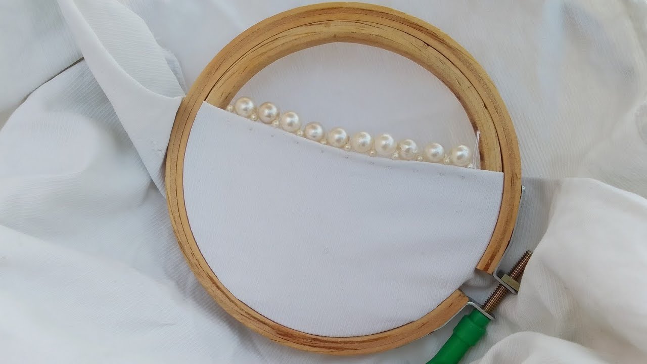 Border Pearls Stitch.🧶🪡💎 #borderstitch #pearl #embroidery 