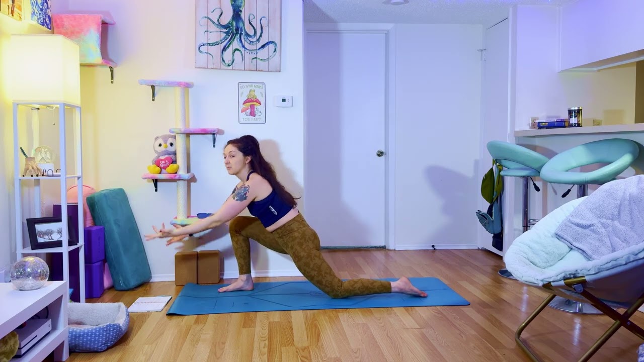 Vinyasa for Presence and Release | 40 minutes | All Levels Yoga Flow