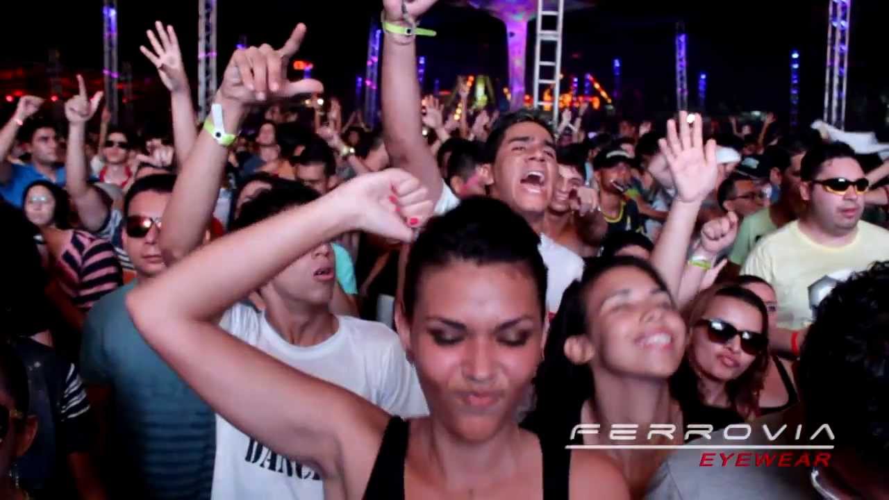 Ferrovia Eyewear - Playground Fortaleza 2013