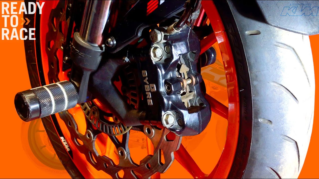 Обслуживание переднего тормоза с заменой тормозных колодок KTM Duke 390 125 250 200