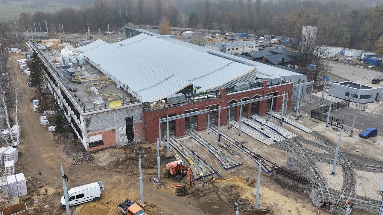 MIASTO ŁÓDŹ W REMONCIE ZAJEZDNIA TRAMWAJOWA CHOCIANOWICE DRON