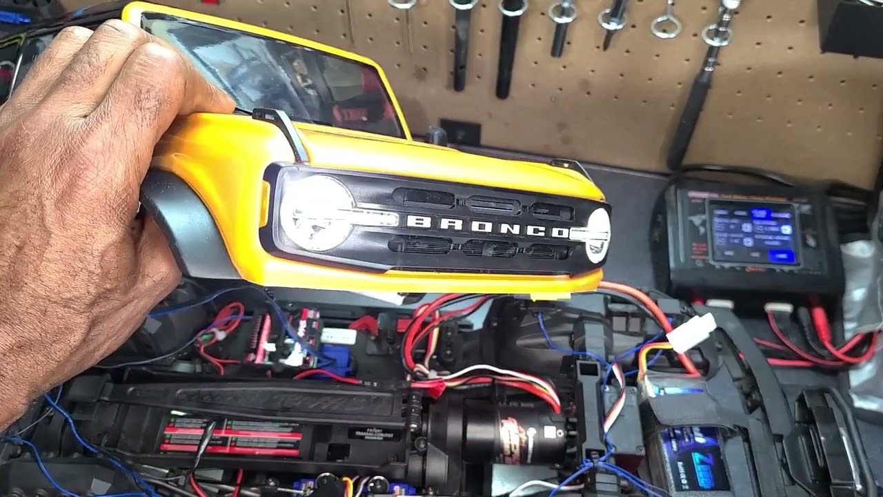 Pt 1: Using Traxxas Pro Light Kit with FlySky GT5 Transmitter Receiver