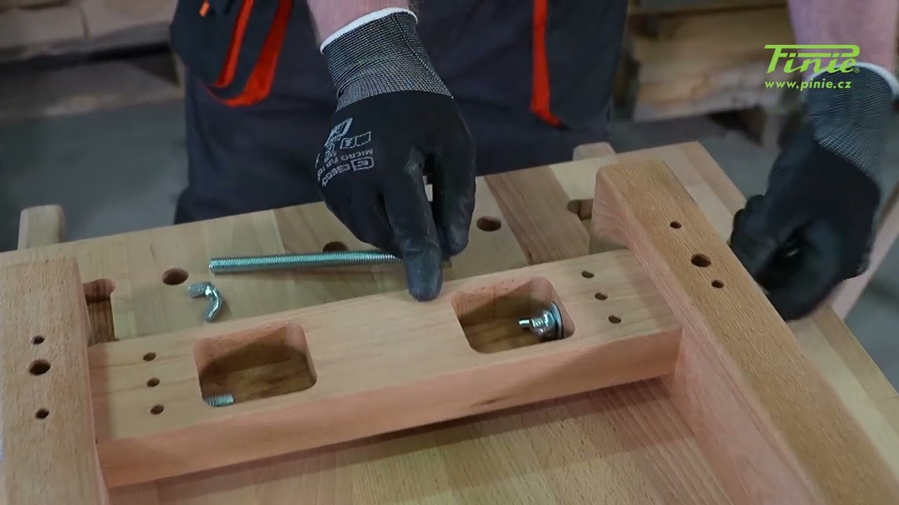 Preschool Workbench Assembly Tutorial/Návod na Hoblici Preschool