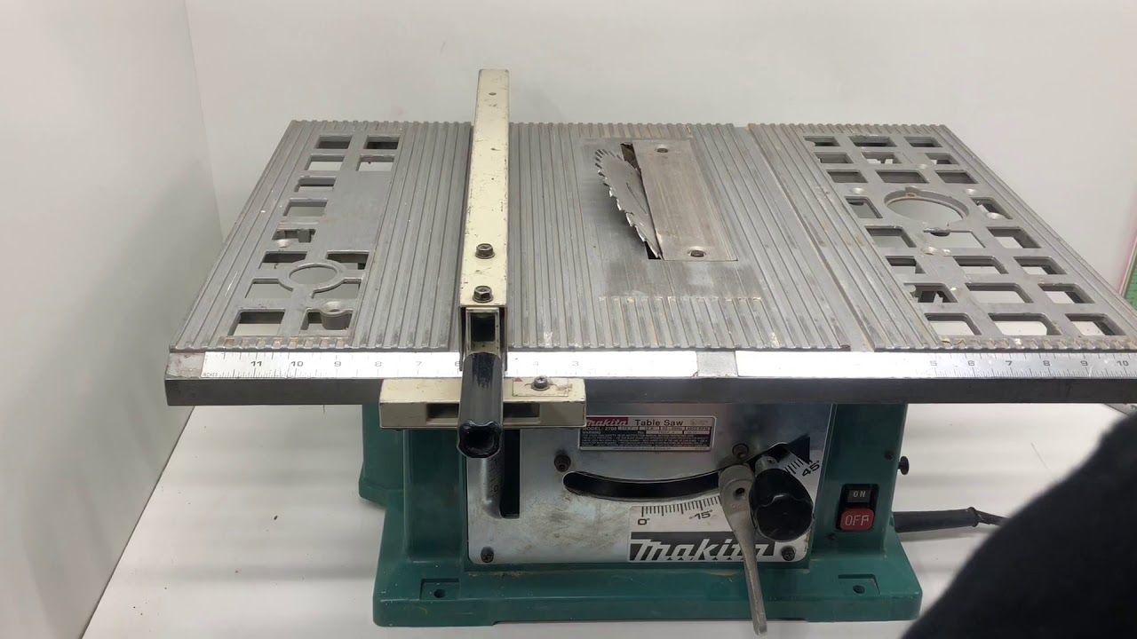 Makita table saw model 2708