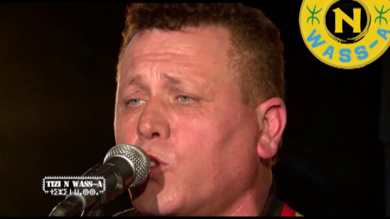 La plus belle chanson de Moh Oublaid interprétée pendant son passage dans l'emission TIZI N WASSA