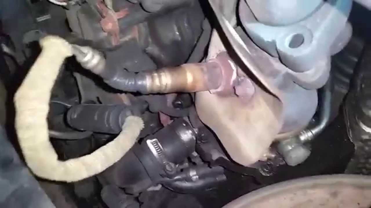 Smart Roadster Motor von unten