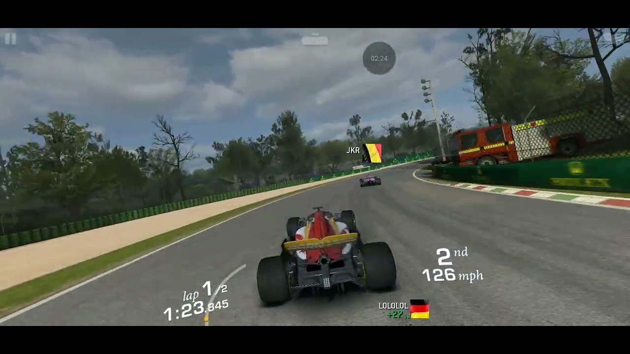 Hi guys යමු real racing පදින්න 