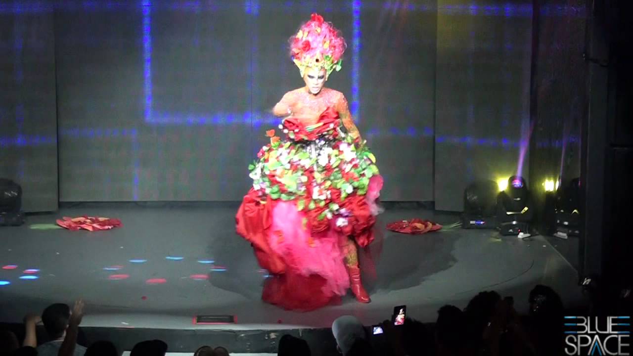 Blue Space Oficial - Brazilian Drag Show - Chandelly Kidnan - 02/05/2014