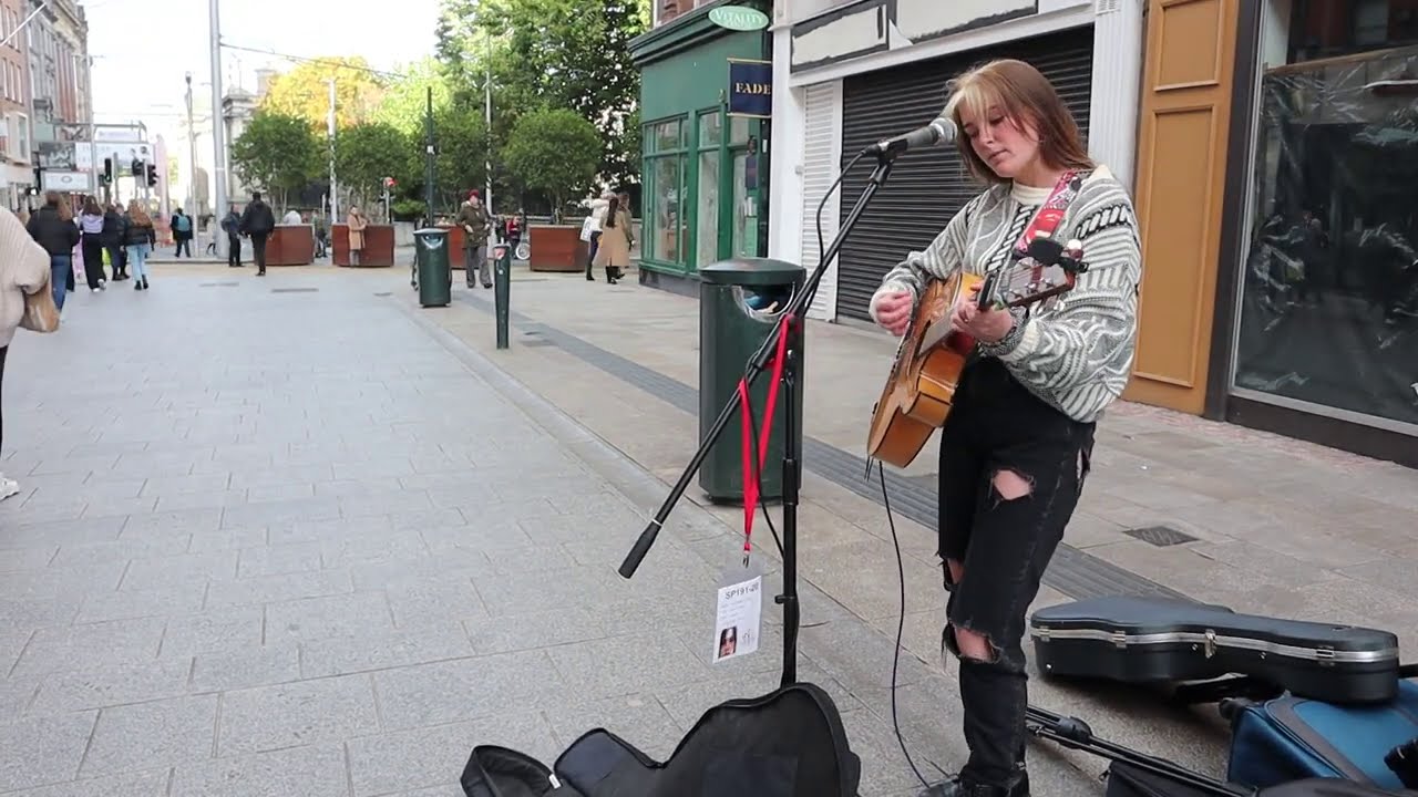 Toxic (Britney Spears) Larabelle Cover