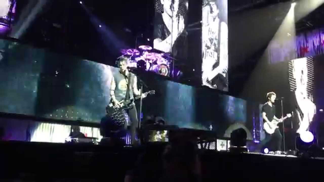Out of My Limit (Live) - 5 Seconds of Summer at Ziggo Dome, Amsterdam