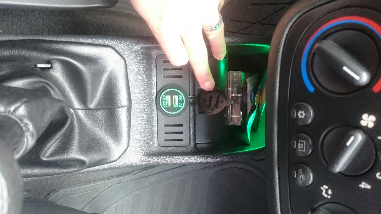 Corsa C USB Şarj Modülü Montajı, Geri vites Lamba Sorunu, Gizli Sigorta