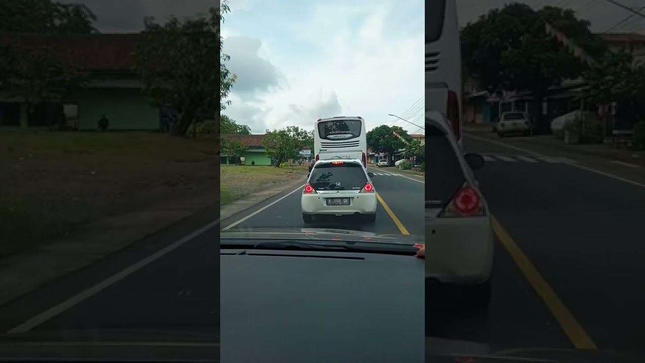 arus lalin jl raya cimanggu macet panjang #liburlebaran30042022#liburlebaran2022