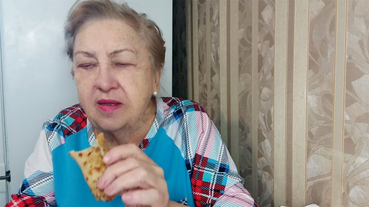 У меня на завтрак,конечно вкусняшка. Мой завтрак.