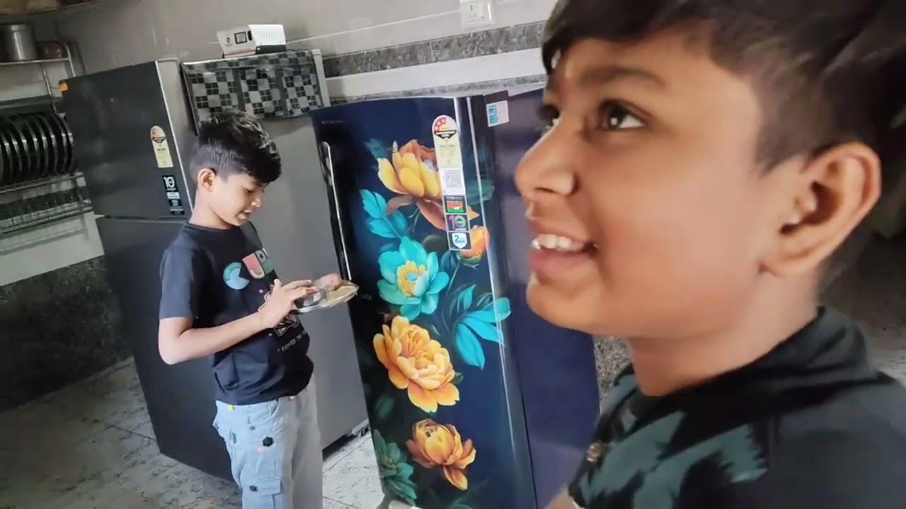 આજે તો નવું ફ્રીજ લીધું 🥰🤣🤣🫣💫😂#viralvideo #video #vlog #ijd 777💫🫣🤣💫💯🥰