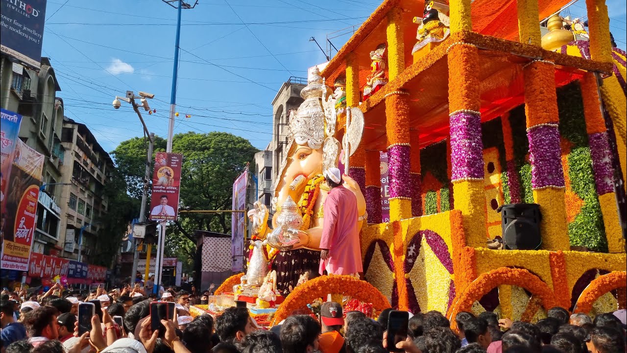 Manacha 4th Ganapati(Tulsibag)Miravanuk-Ganapati visarjan, Dholl Tasha Pune 