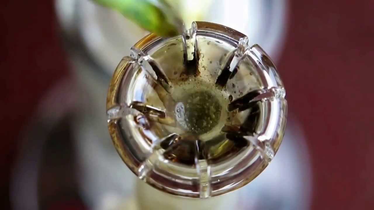 Dabbing Sour Deisel Shatter BHO wax on Daisy Nail by Custom Creations - DabFarm.com