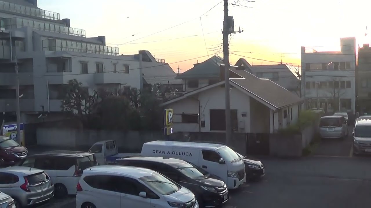 Beautiful Evening Glore seen in Musashino, Tokyo: 17:26 2026/3/14