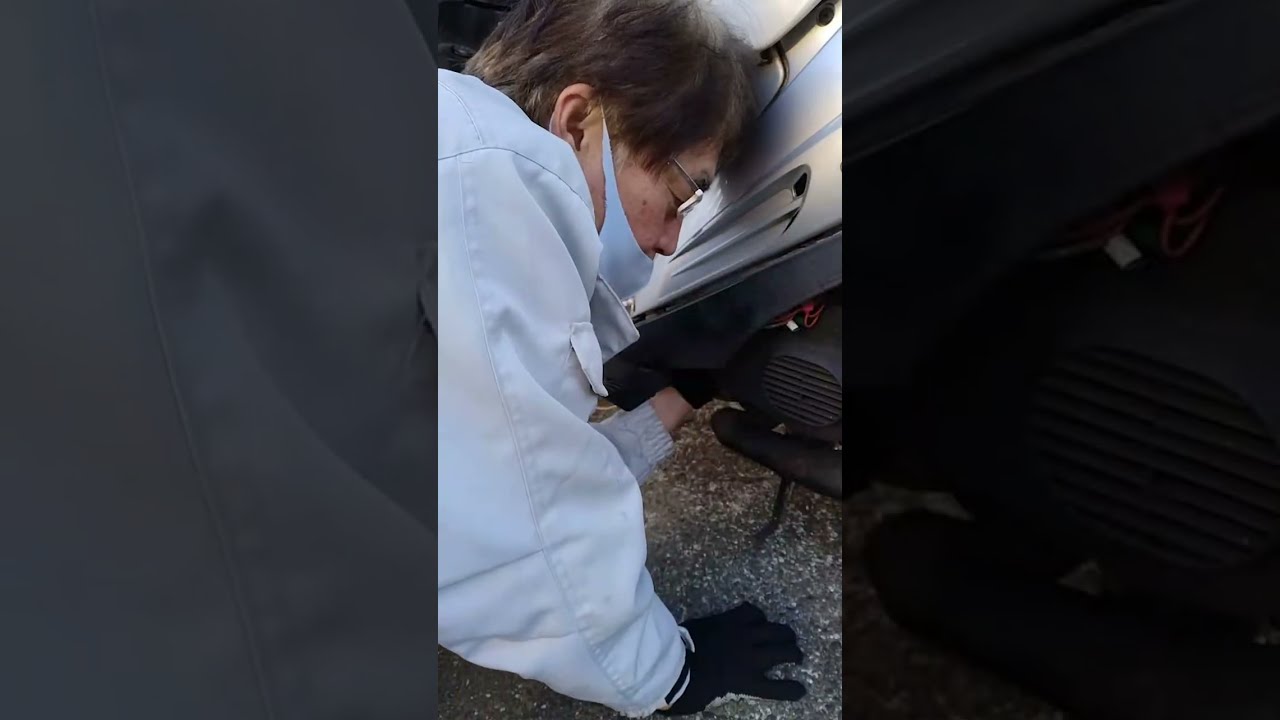 V100 整備 イリジウムプラグ交換